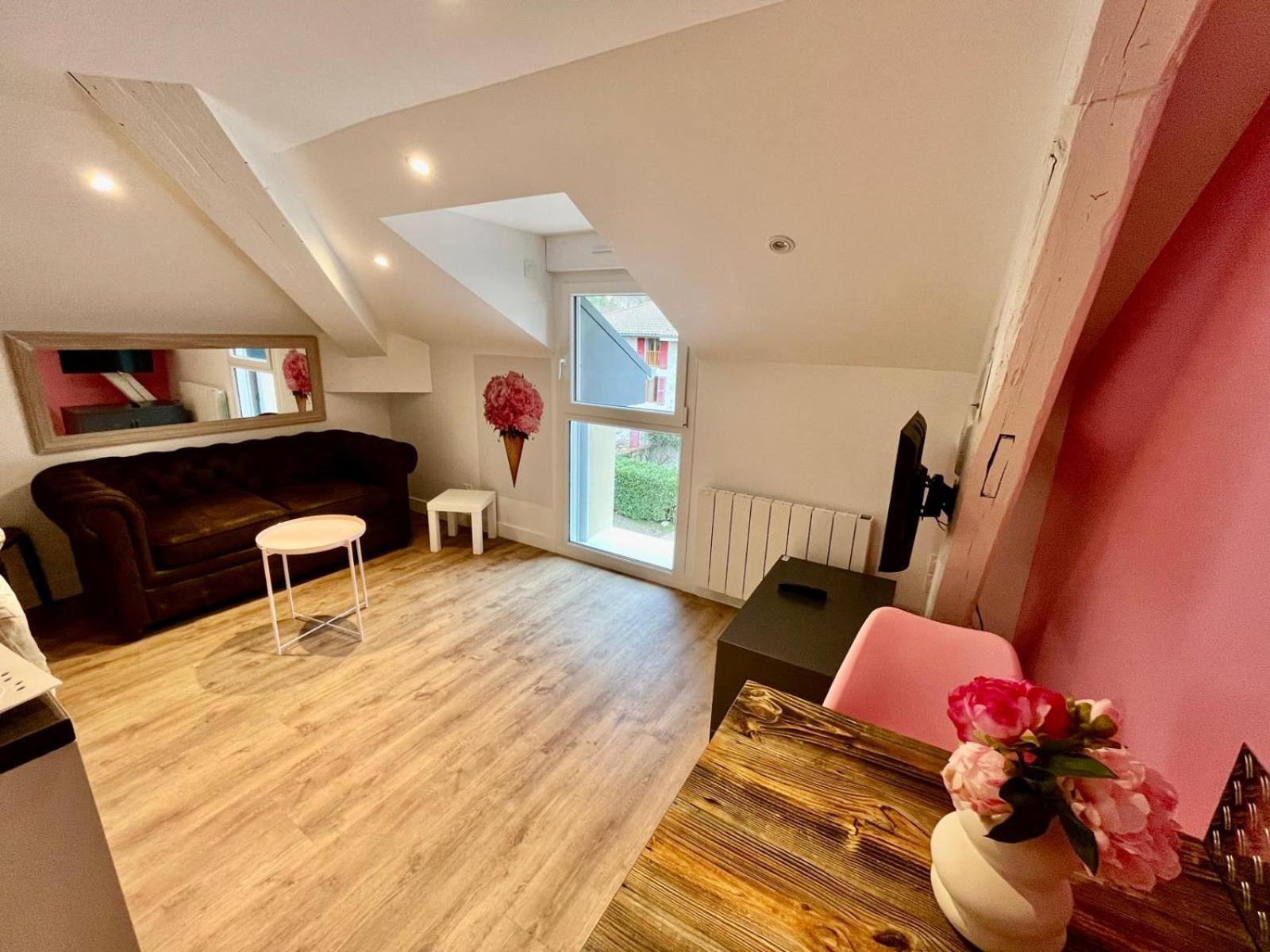 Maison Des Fleurs Daire La Terrasse  Dış mekan fotoğraf